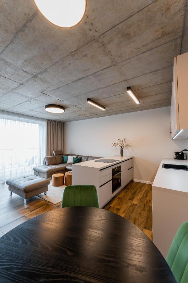 H75 Apartments Kosice Centre المظهر الخارجي الصورة