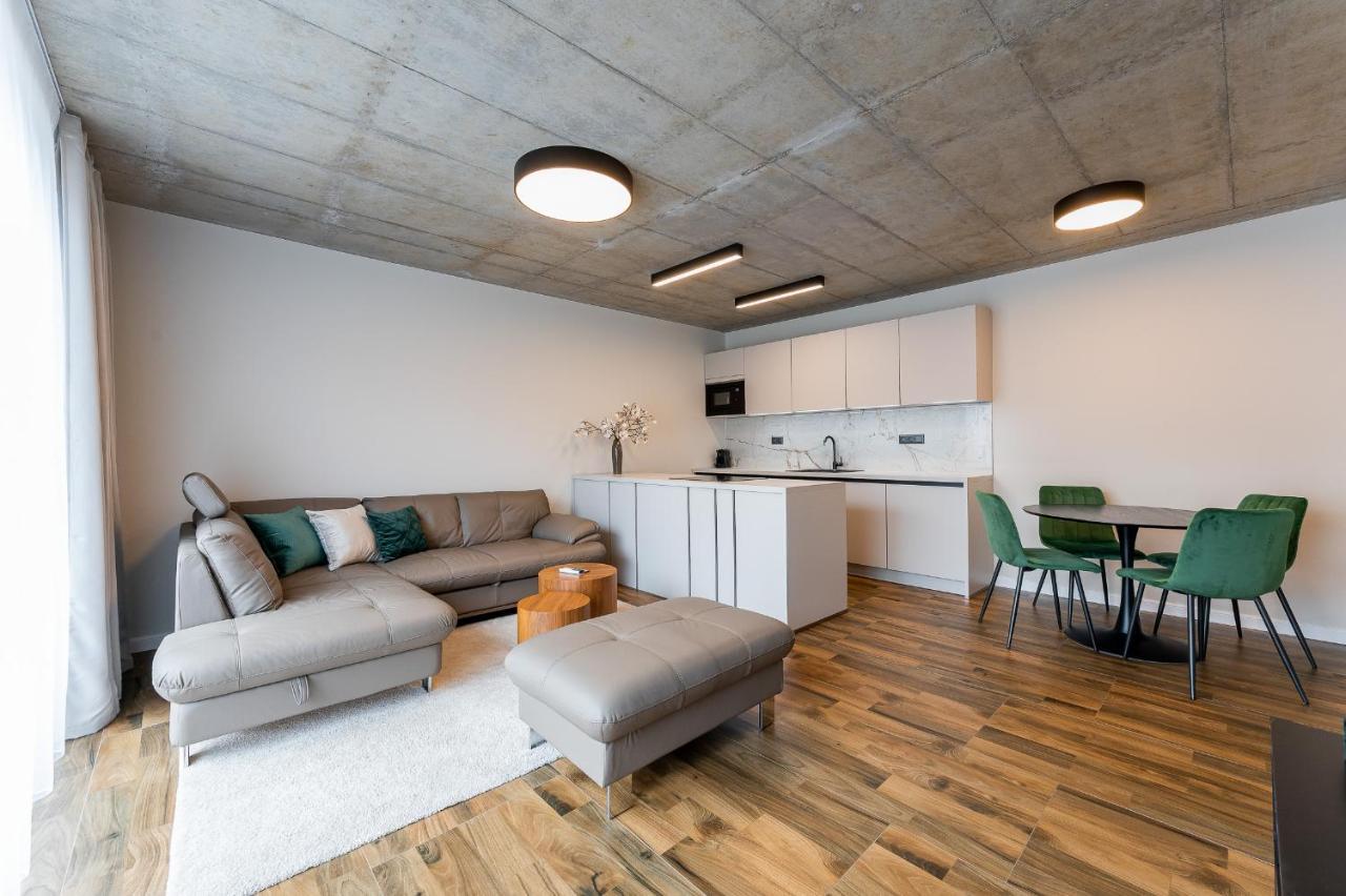 H75 Apartments Kosice Centre المظهر الخارجي الصورة